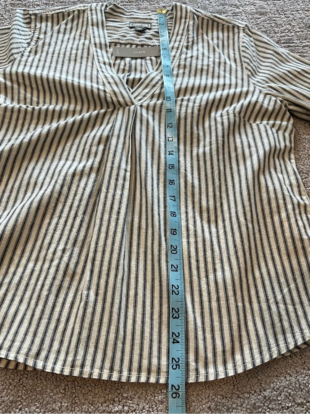 NWT J. Crew Point Sur Cream and Indigo Striped V-Neck Popover Blouse, Size S